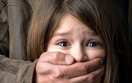 Как Подать в Суд о Похищении Ребенка